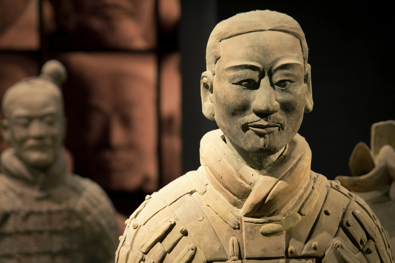 Xi